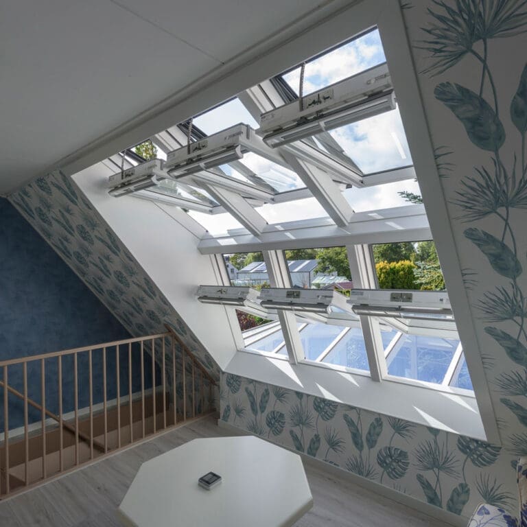 ID10081773_518410-01_VELUX_dakkapel_serre_Bovenkarspel_(21)